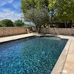Le 104 St Privat Aparthotel