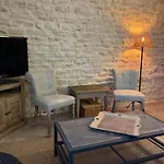 Le 104 St Privat