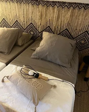 Le 104 St Privat Aparthotel 3*