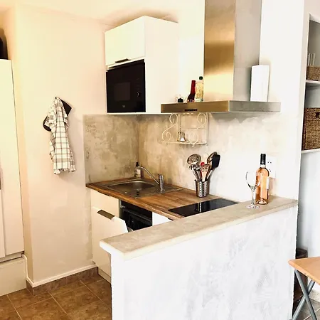 Le 104 St Privat Apartmanhotel