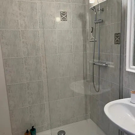 Le 104 St Privat Saint-Privat-de-Champclos