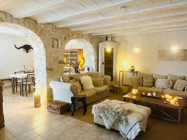 Le 104 St Privat Appart hôtel 3*