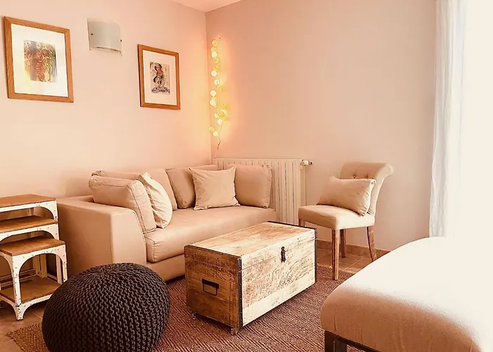 Le 104 St Privat Saint-Privat-de-Champclos