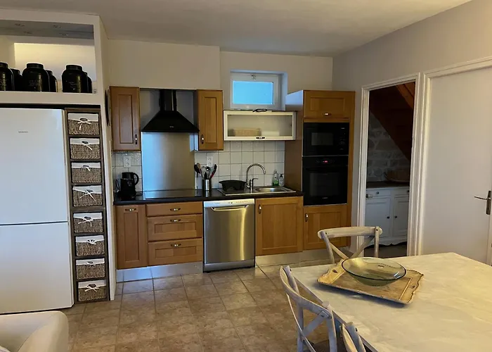 Le 104 St Privat 3* Saint-Privat-de-Champclos